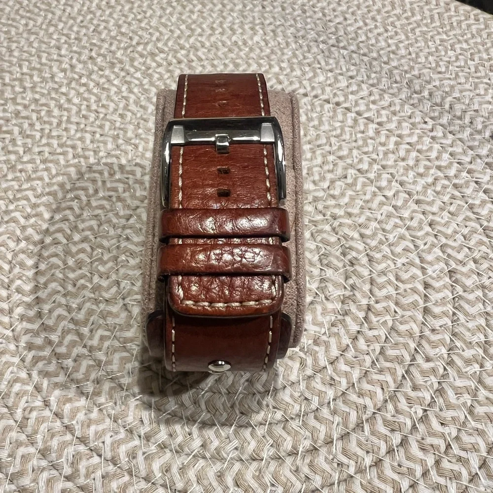 Fossil Silver Case Watch with Brown Leather Strap - Picture 6 of 6